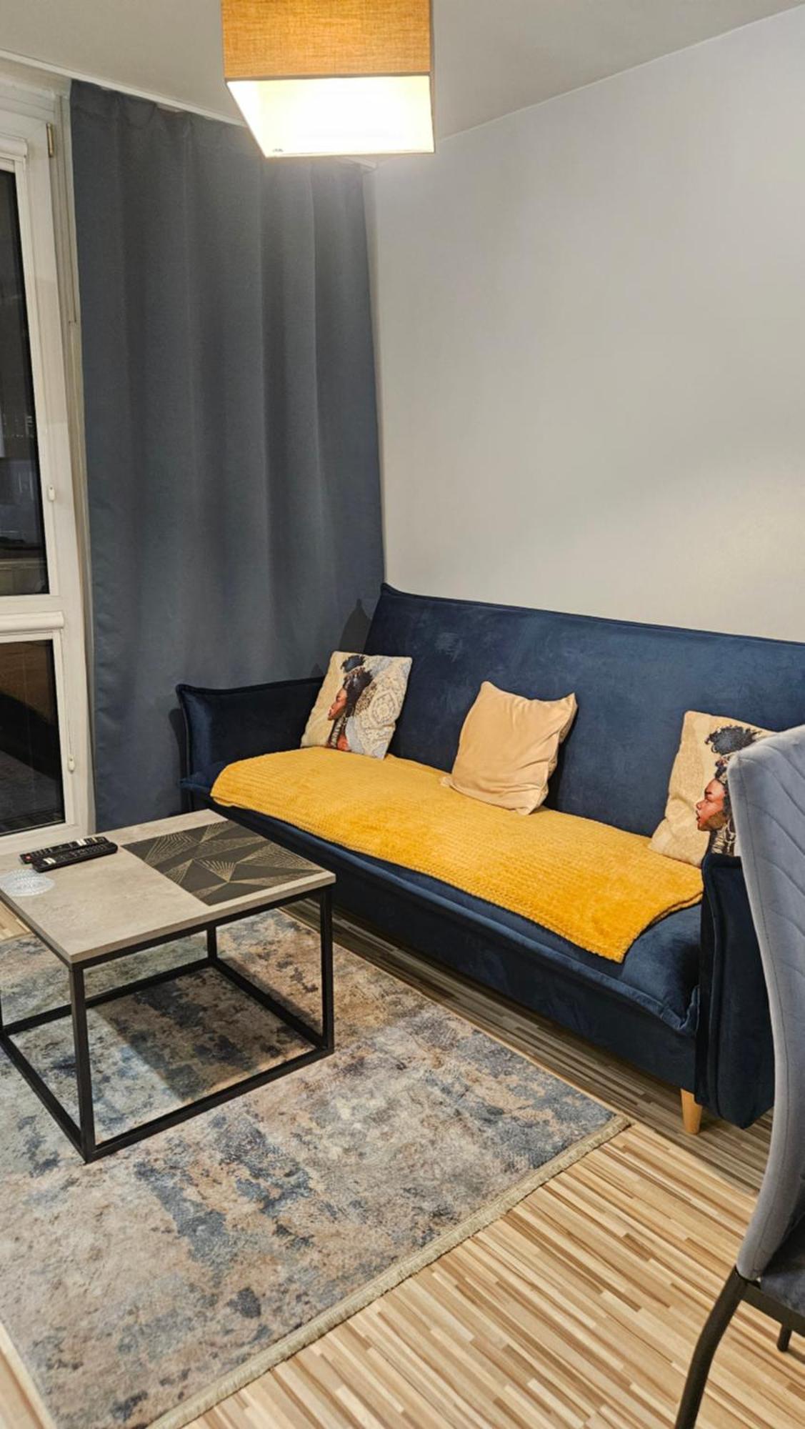 Apartament Centrum Rondo Onz Warszawa